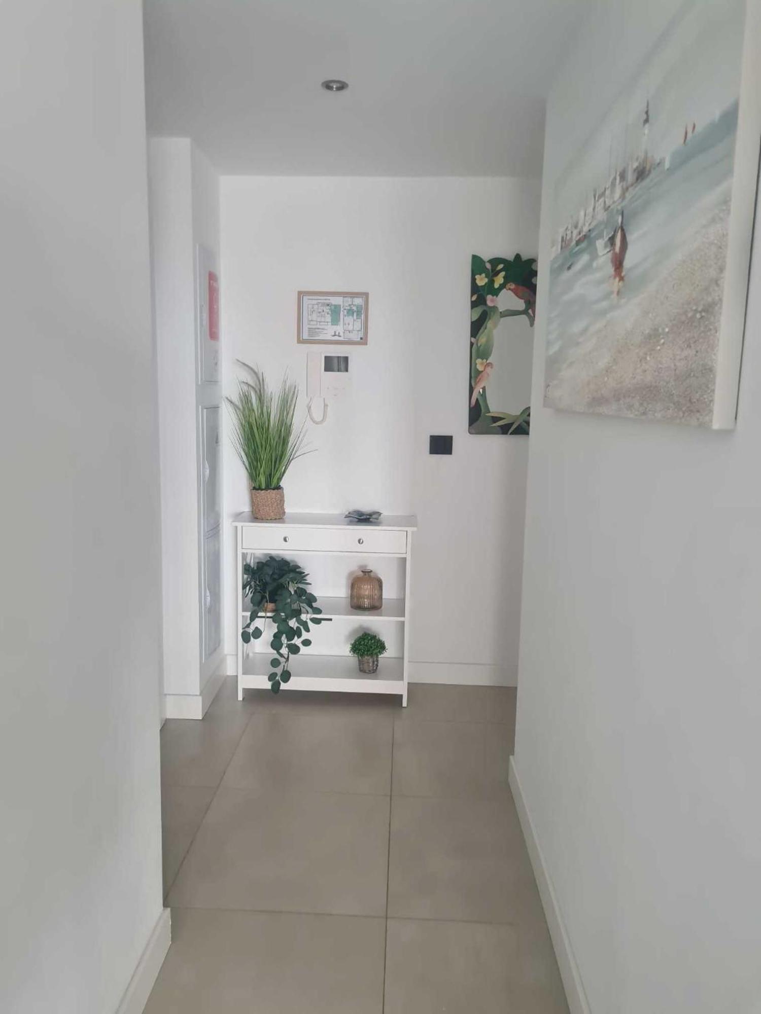 קלפה Apartamento De 3 Dormitorios Piscina Y Parking מראה חיצוני תמונה